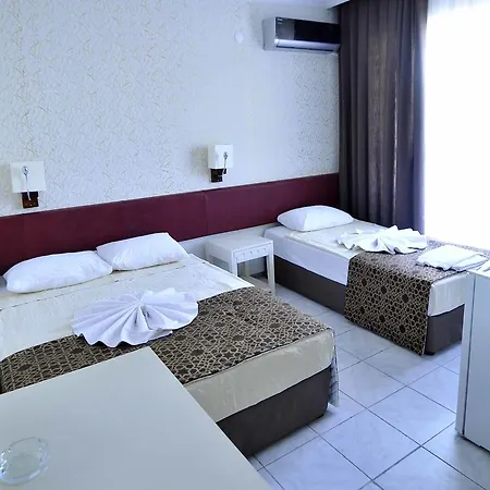 Hotel Sun Kiss Sidé